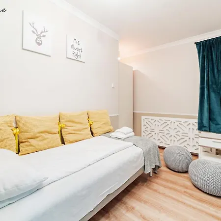 Wonder - Z Balkonami Przy Szlakach Turystycznych - Blisko Plac Zabaw I Boisko Do Gry