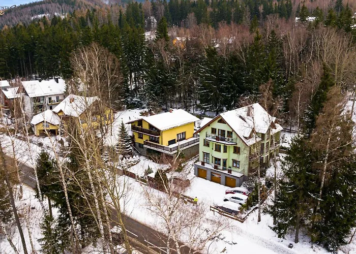 Wonder - Z Balkonami Przy Szlakach Turystycznych - Blisko Plac Zabaw I Boisko Do Gry * كارباش